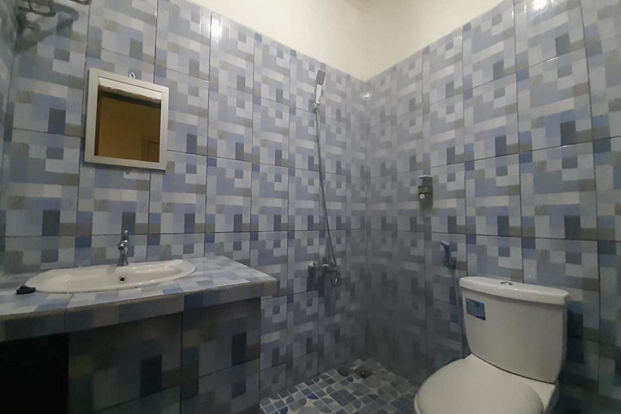 Reddoorz Near Kantor Walikota Bontang Nyerakat Εξωτερικό φωτογραφία